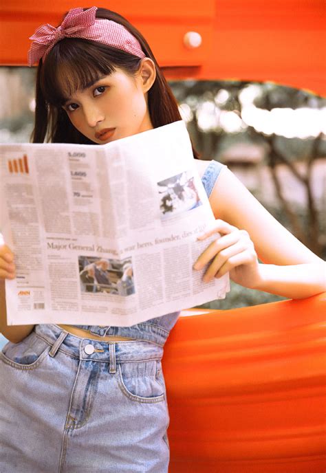 春日观影新体验：感受电影与自然的完美融合